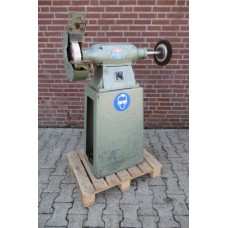 V.S.F. - 300   1400 RPM 1,5 kW Slijpmachine met borstel.  Used.